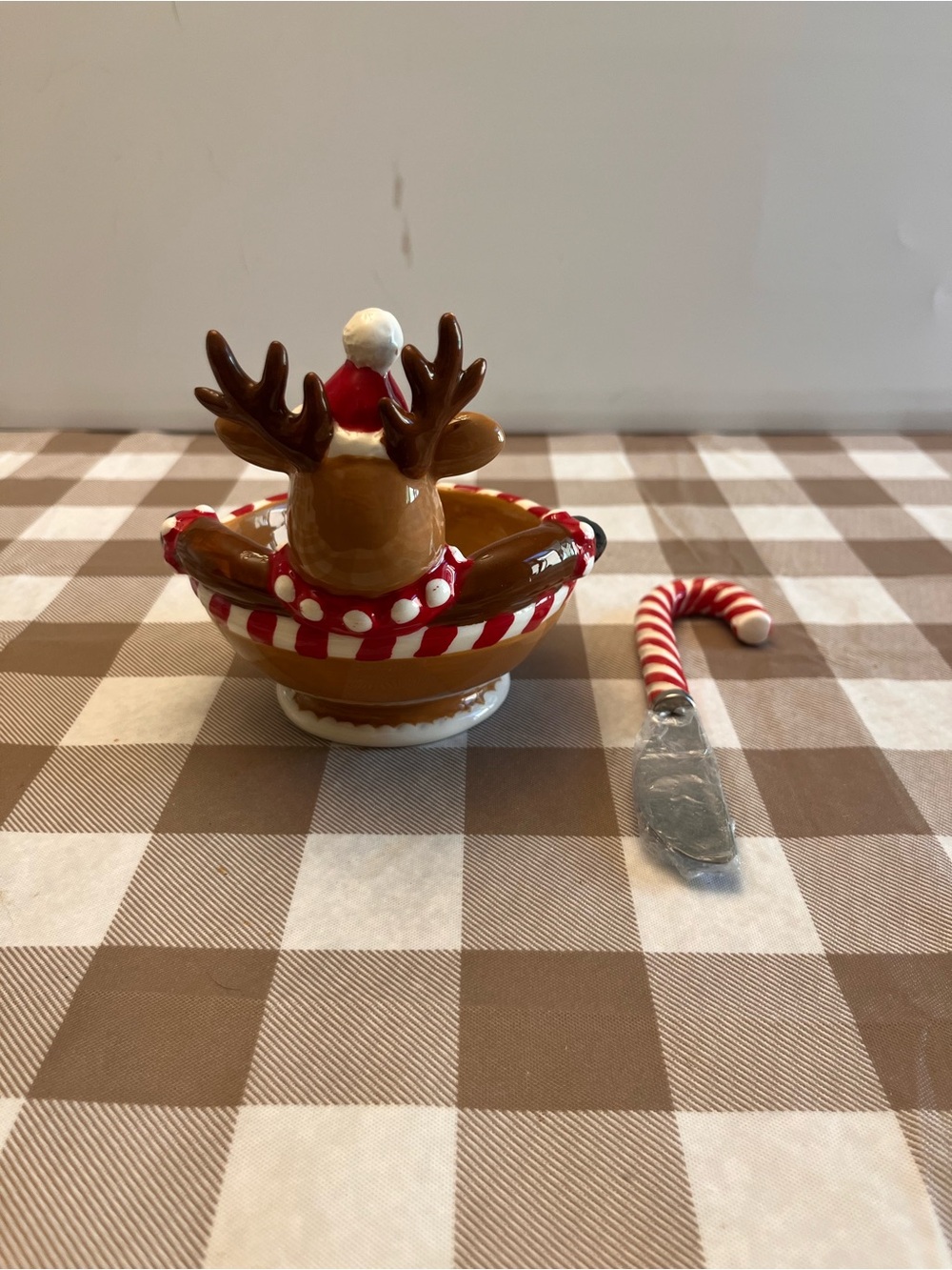 Christmas Reindeer Butter/Candy Dish with Candy Cane butter knife - Picture 3 of 3